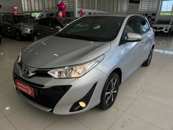 TOYOTA YARIS 1.5 16V FLEX XS CONNECT MULTIDRIVE